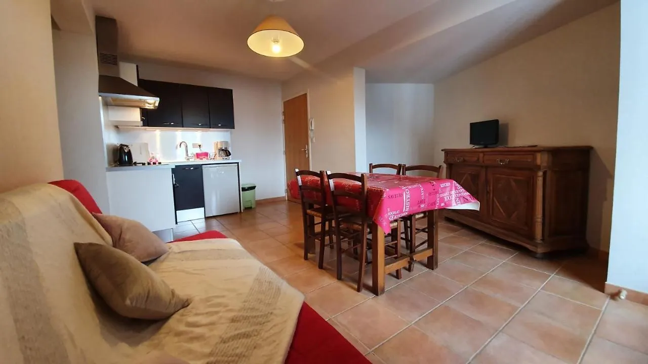 Appartement Neuf Avec Terrasse Sur Praloup 1600 Uvernet-Fours فرنسا